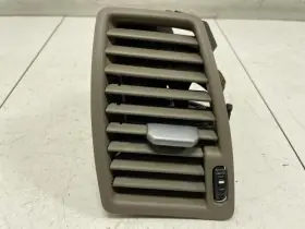 3409398 VOLVO Front Left Dash Air Vent XC90