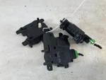 12 13 14 Honda Cr-v Lx 2.4 At Ac A/c Heater Blower Flap Blend Door Actuator B. Fixed Price $76.49.