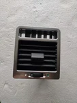 2003 - 2005 Land Range Rover Front Left Dash Ac Heater Air Vent Grille Oem. Fixed Price $35.00.