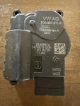 Oem Volkswagen Audi Hvac Actuator Door Adjust Motor 2q0907511g. Fixed Price $60.00.