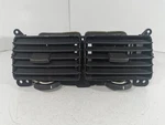 2007 Kia Sportage Centre Console Dashboard Air Vent 80335148 A439. Fixed Price $26.83.