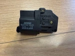 Honda Cr-v 063700-6641 Heater Valve Servo Flap Actuator Motor. Fixed Price $40.00.
