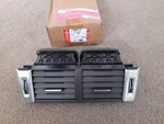 New Land Range Rover Evoque Centre Dash Heater Vents Lr074976 Rrp 120. Fixed Price $80.71.