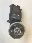 2010-11 Honda Insight Temperature Control Oem 655-52474. Fixed Price $65.00.