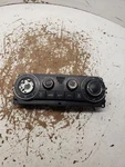 2001-2005 Mercedes C Temperature Control 203 Type C55 Us Market-class Oem. Fixed Price $43.20.