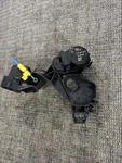Bmw 325xi Heater Flap Control With Bracket 2004. Fixed Price $20.70.