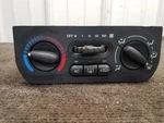 2000-02 Saturn S Sedan Temperature Control W/ Ac - Manual Temp. Fixed Price $24.50.